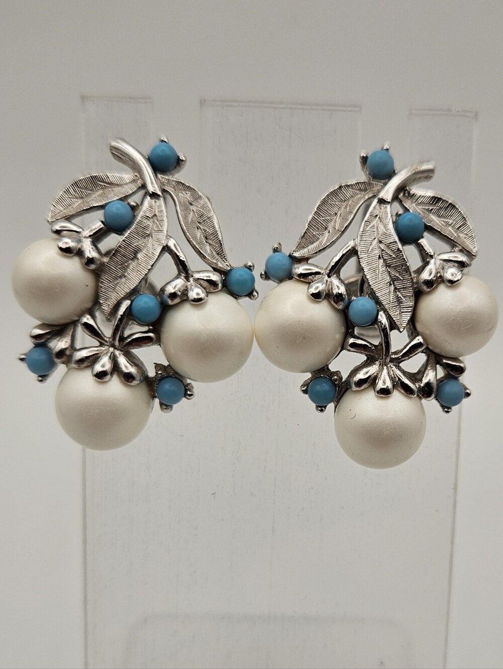Vintage Sarah Coventry Clip On Earrings "Alaskan Summer" Faux Pearl Turquoise
